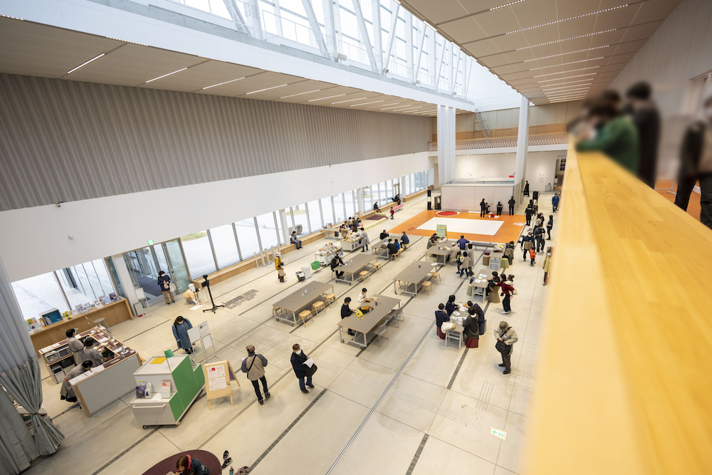 「ジャイアントルーム」の空間