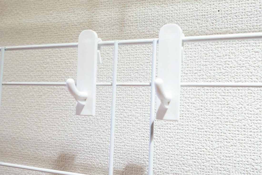 フックが付属しています。